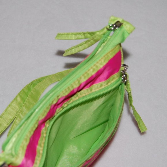 Bundle of 2 Small Crossbody Bags - Picture 4 of 9